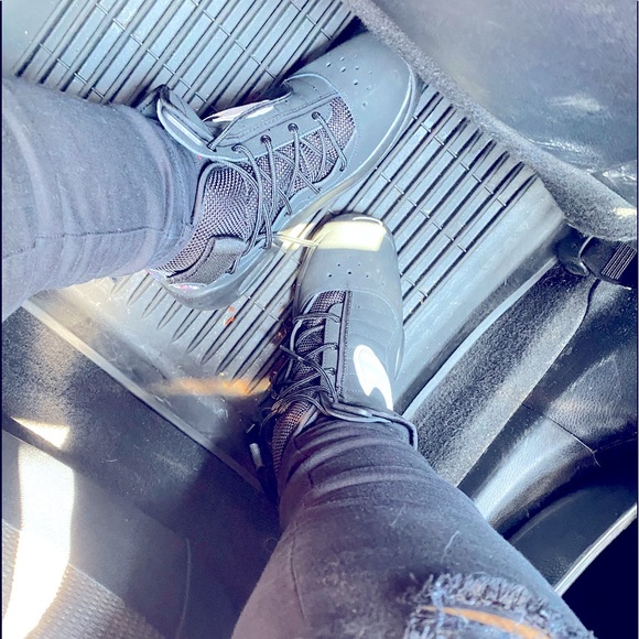 Meet your Posher, Charliee - Picture 4 of 8